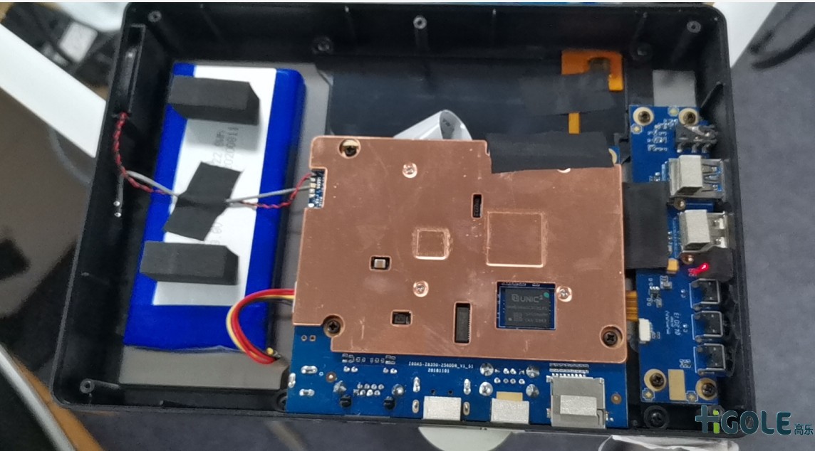 工業(yè)級(jí)平板電腦